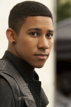 Keiynan Lonsdale pictures