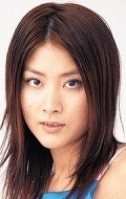 Kelly Chen - bio and intersting facts about personal life.