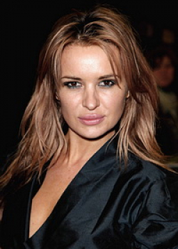 Kierston Wareing - bio and intersting facts about personal life.