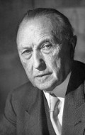 Konrad Adenauer - bio and intersting facts about personal life.