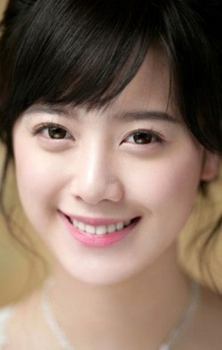 Koo Hye Sun - bio and intersting facts about personal life.