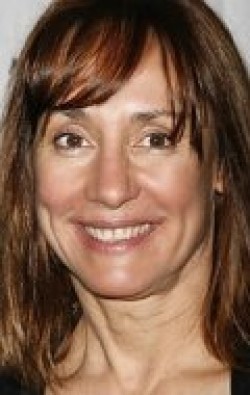 Recent Laurie Metcalf pictures.