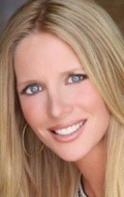 Lauralee Bell - bio and intersting facts about personal life.