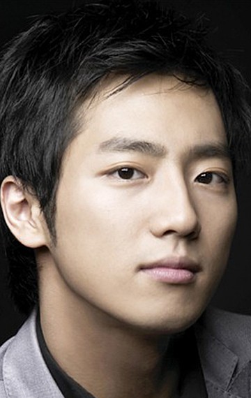 Lee Sang Yeob pictures
