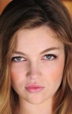 Lili Simmons pictures