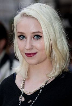 Lily Loveless pictures