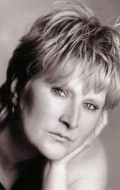 Linda Henry - bio and intersting facts about personal life.