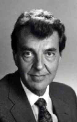Lou Scheimer - bio and intersting facts about personal life.