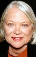 Louise Fletcher - bio and intersting facts about personal life.