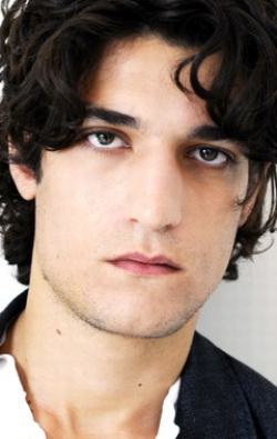 Louis Garrel - bio and intersting facts about personal life.