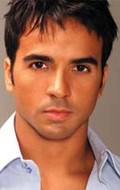 Luis Fonsi pictures