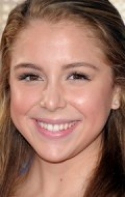 Makenzie Vega - bio and intersting facts about personal life.
