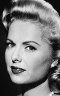 Martha Hyer pictures