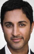 Maulik Pancholy - bio and intersting facts about personal life.