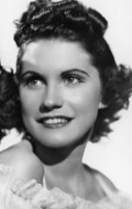 Maxene Andrews - bio and intersting facts about personal life.