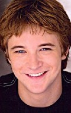 Michael Welch pictures