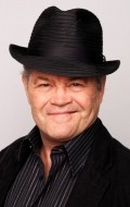 Micky Dolenz - bio and intersting facts about personal life.