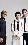 Recent Muse pictures.
