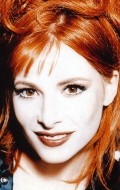 Mylene Farmer - bio and intersting facts about personal life.