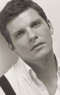 Nigel Harman - bio and intersting facts about personal life.
