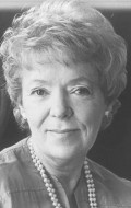 Norma MacMillan - bio and intersting facts about personal life.