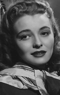 Patricia Neal - wallpapers.