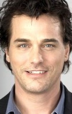 Paul Gross - bio and intersting facts about personal life.