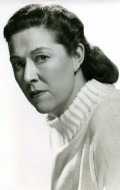Peggy Mount - bio and intersting facts about personal life.