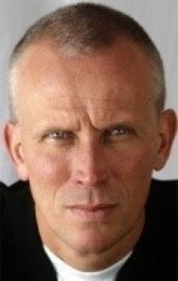 Peter Weller - bio and intersting facts about personal life.
