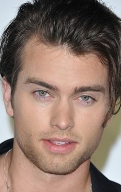 Pierson Fode pictures