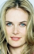 Rachel Blanchard - bio and intersting facts about personal life.