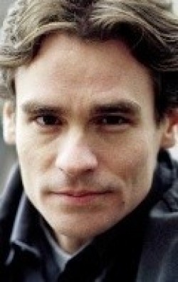 Robert Sean Leonard - bio and intersting facts about personal life.