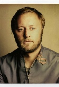 Rory Scovel - bio and intersting facts about personal life.