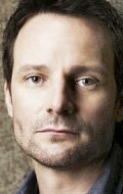 Ryan Robbins - bio and intersting facts about personal life.