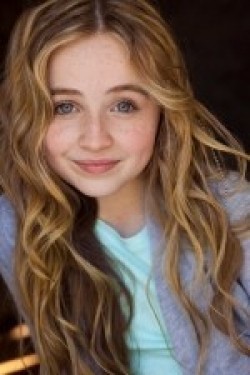 Sabrina Carpenter - bio and intersting facts about personal life.
