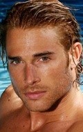 Sebastian Rulli - bio and intersting facts about personal life.