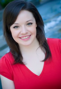Shelley Regner - bio and intersting facts about personal life.