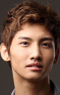 Shim Chang Min - bio and intersting facts about personal life.