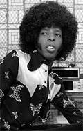 Recent Sly Stone pictures.