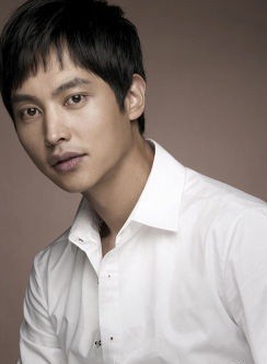 Song Jong Ho - bio and intersting facts about personal life.