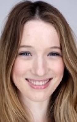 Recent Sophie Lowe pictures.