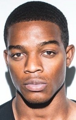 Stephan James pictures