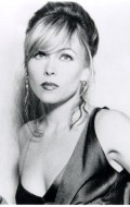Terri Nunn - bio and intersting facts about personal life.