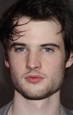 Tom Sturridge - bio and intersting facts about personal life.