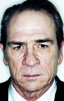 Tommy Lee Jones - bio and intersting facts about personal life.