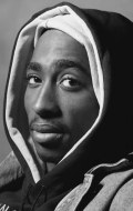 Tupac Shakur - bio and intersting facts about personal life.