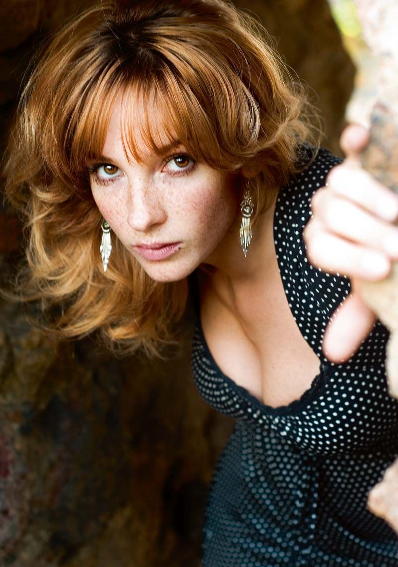 Vica Kerekes - bio and intersting facts about personal life.