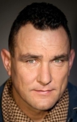 Vinnie Jones - bio and intersting facts about personal life.