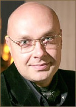 Yulian Makarov - bio and intersting facts about personal life.