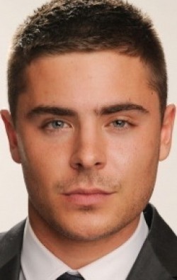 Zac Efron - wallpapers.